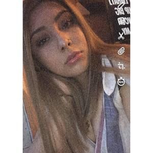 Meet your Posher, Stephany